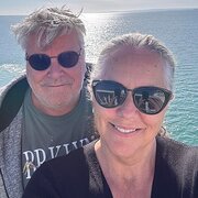 House Sitter - The Travellers 