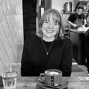 House Sitter - HouseSitter