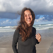 House Sitter - Work-From-Home Animal Lover with Referen