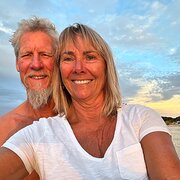 House Sitter - Sherylle & Mark 