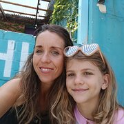 House Sitter - Mrs