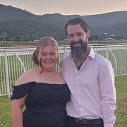 House Sitter - Erica and Chris -Couple with experience 