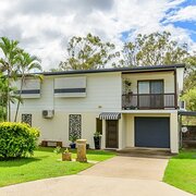 Home Owner wanting sitter in , Queensland