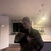 House Sitter - 36 year old reliable female 