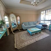 Home Owner wanting sitter in Melbourne , Victoria