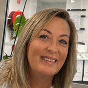 House Sitter - Karen