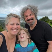House Sitter - Robyn
