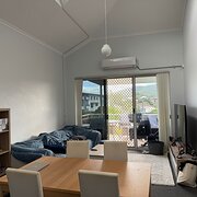 Home Owner wanting sitter in Brisbane , Queensland