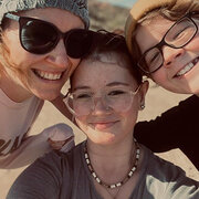 House Sitter - Emily, Oriarna and Tsai