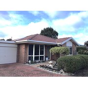 Home Owner wanting sitter in Melbourne, Victoria