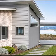 Home Owner wanting sitter in Hobart, Tasmania