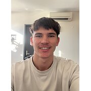 House Sitter - Daniel