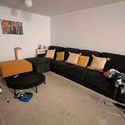 Home Owner wanting sitter in Melbourne , Victoria