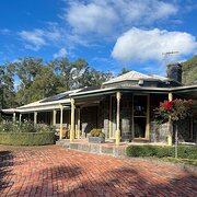 Home Owner wanting sitter in Melbourne, Victoria