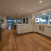 Home Owner wanting sitter in Mornington, Victoria