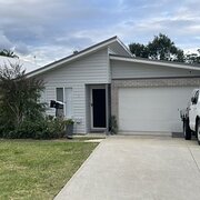 Home Owner wanting sitter in Newcastle , New South Wales
