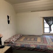 Home Owner wanting sitter in Melbourne, Victoria