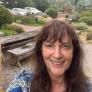 House Sitter - Sian Port Fairy