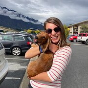 House Sitter - Calm, Caring & Reliable Sitter