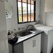 Home Owner wanting sitter in Sydney , New South Wales