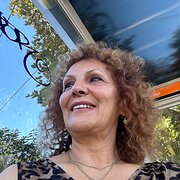 House Sitter - Miss Taghy