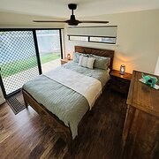 Home Owner wanting sitter in Brisbane , Queensland