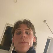 House Sitter - Mr
