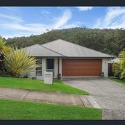Home Owner wanting sitter in , Queensland