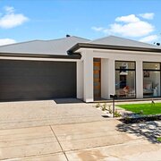 Home Owner wanting sitter in , South Australia