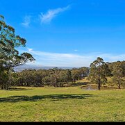 Home Owner wanting sitter in Shellharbour, New South Wales