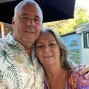 House Sitter - Animal loving retired business owners