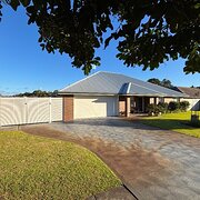 Home Owner wanting sitter in Newcastle, New South Wales
