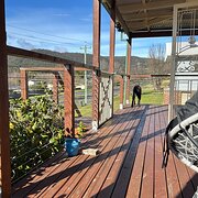 Home Owner wanting sitter in Bathurst, New South Wales