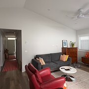 Home Owner wanting sitter in Geelong, Victoria