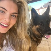 House Sitter - Kelsey - nurse and animal lover!