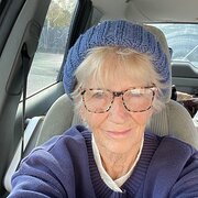 House Sitter - Fran. Senior solo traveller. Non-smoker.