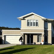 Home Owner wanting sitter in Newcastle , New South Wales