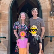 House Sitter - Teaching Family