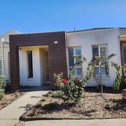 Home Owner wanting sitter in Sunbury, Victoria