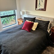 Home Owner wanting sitter in , Victoria