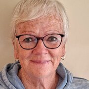 House Sitter - Lynn