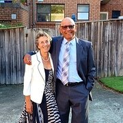 House Sitter - Reliable and caring animal loving couple