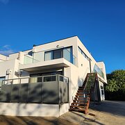Home Owner wanting sitter in Melbourne, Victoria