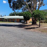 Home Owner wanting sitter in Melbourne, Victoria