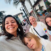 House Sitter - Fun family of four