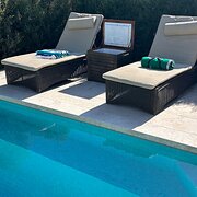 Home Owner wanting sitter in , Victoria