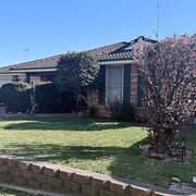 Home Owner wanting sitter in Sydney, New South Wales