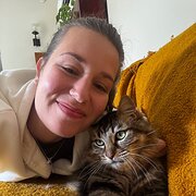House Sitter -     Calm, Caring & Reliable Sitter 