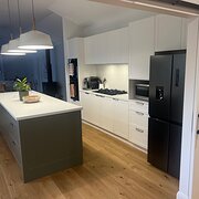 Home Owner wanting sitter in Sydney , New South Wales