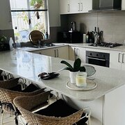Home Owner wanting sitter in , Western Australia